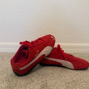 Puma Men's Red and White Sneakers